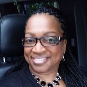 Meet your Posher, Cy